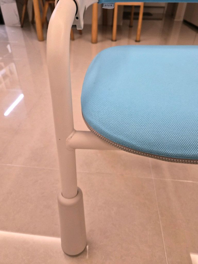 ZIUM 학생 의자(블루) 이미지