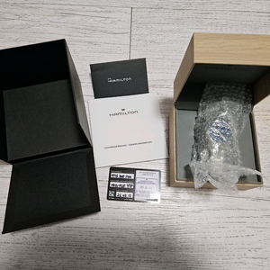 해밀턴 카키에비에이션 파일럿 오토 39mm 블루