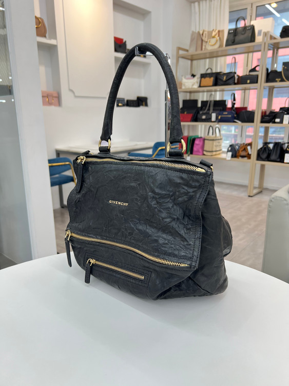 [중고명품 럭스올 울산점] 지방시 판도라백 미듐 13L5252004--1