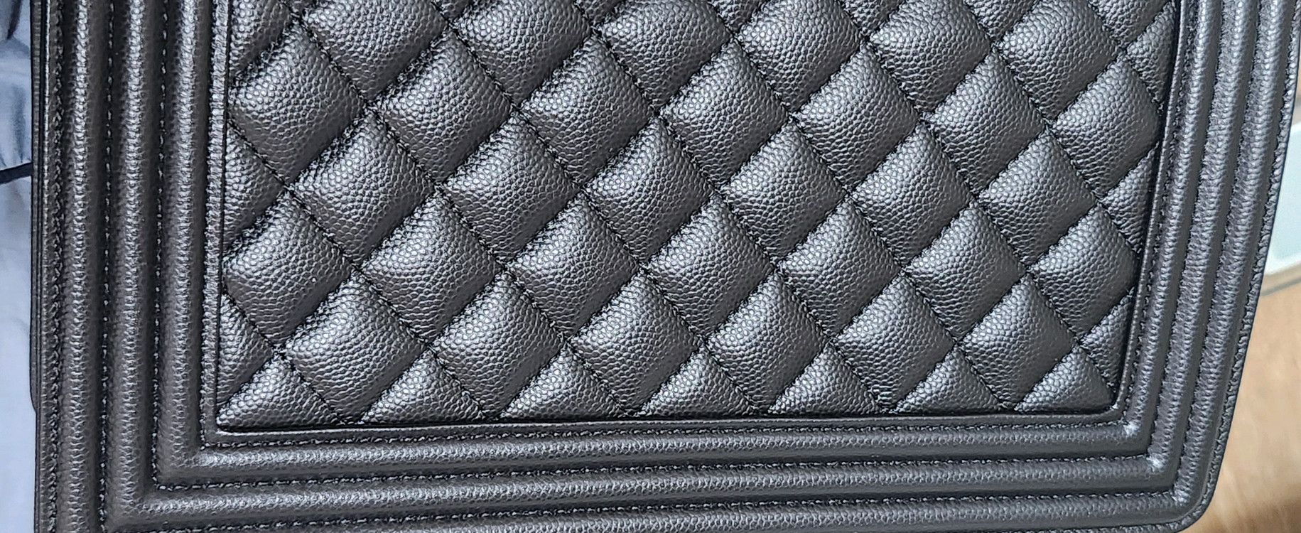 샤넬 보이 미듐 캐비어 은장--8