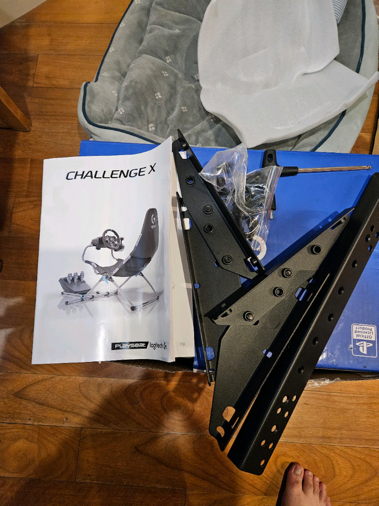 로지텍 G923 레이싱휠 + 플레이시트 챌린지X--5