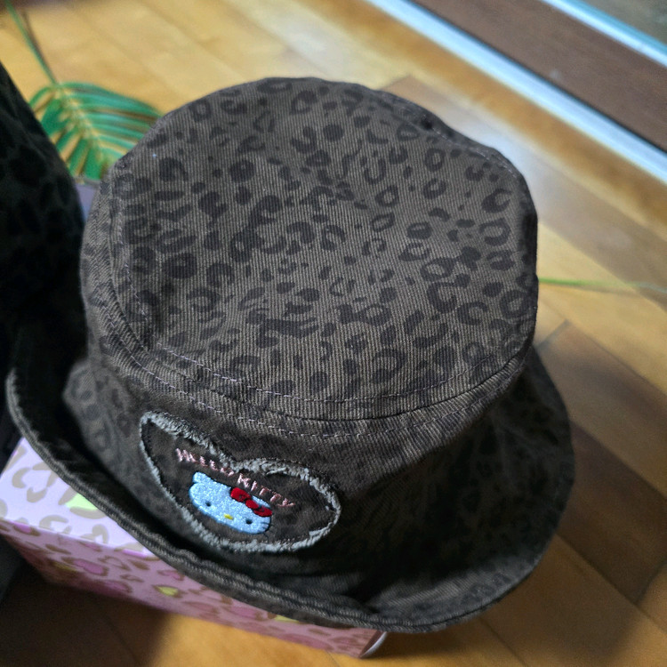 헬로키티 레오파드 캡모자 x 벙거지 모자 - New--4