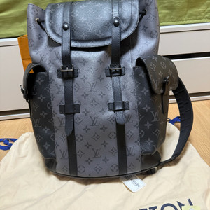 루이비통 이클립스 크리스토퍼 백팩