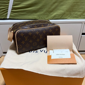 (새상품) 루이비통 모노그램 돕키트