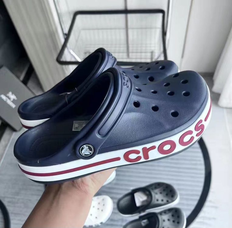 정품 남여공용 크록스+예쁜지비츠2개일괄(새상품)--3