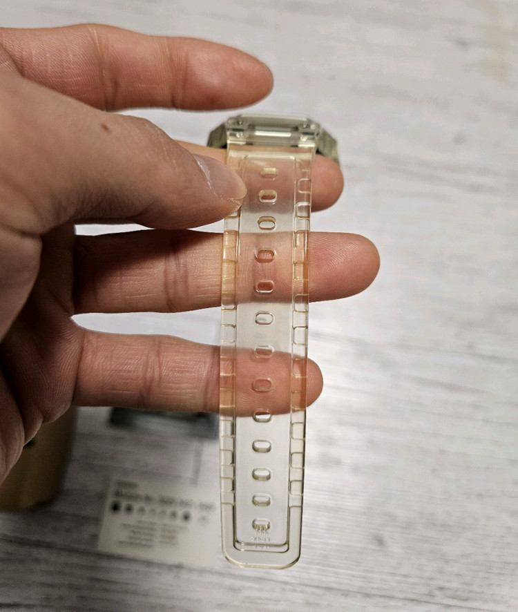 지샥x디스이즈네버댓 DW-5600TINT23-7DF 스켈레톤--4