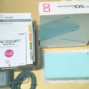 할인가능) 신품급 아이스블루 dslite ds라이트 닌텐도게임보이 레트로랜드