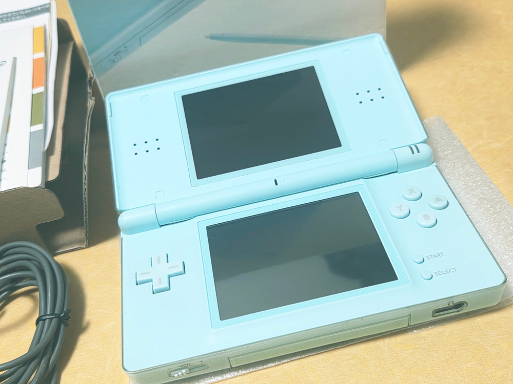 할인가능) 신품급 아이스블루 dslite ds라이트 닌텐도게임보이 레트로랜드--4