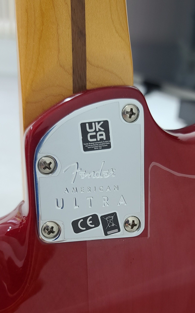 펜더USA 울트라일렉기타 이미지