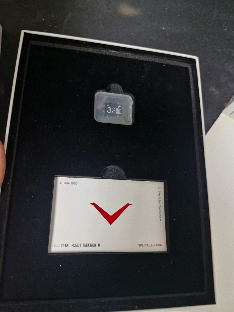 루나s 태권브이 피규어 한정판 미개봉 새상품--4