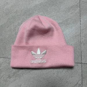 아디다스 비니 모자 핑크
