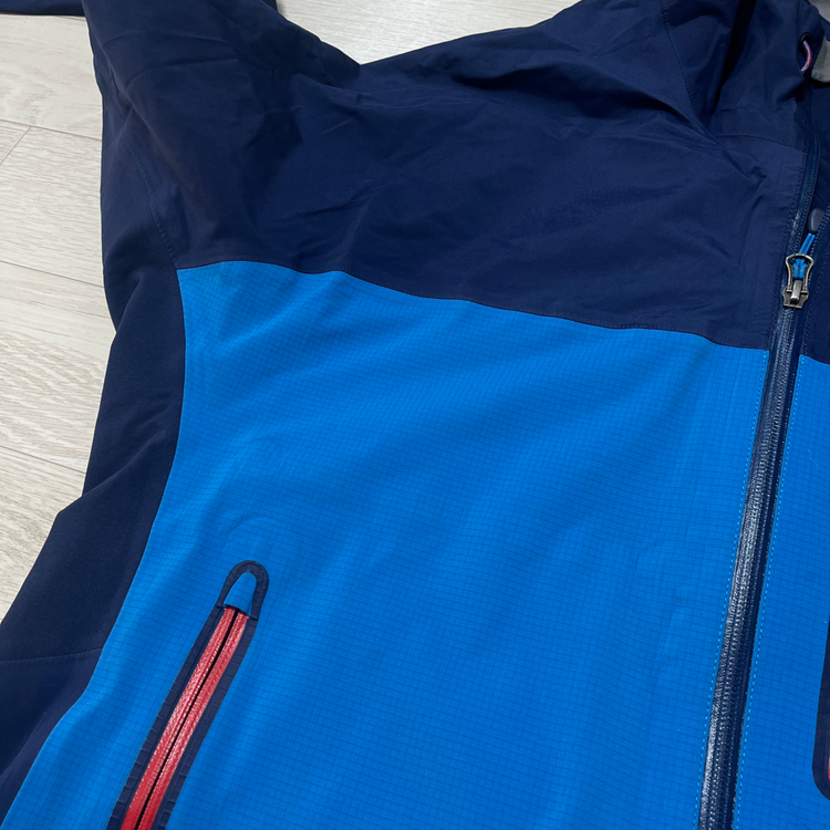 마운틴하드웨어 바람막이 자켓 잠바--8