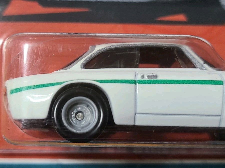 핫휠 프리미엄 알파 로메오 줄리아 스프린트 GTA--3