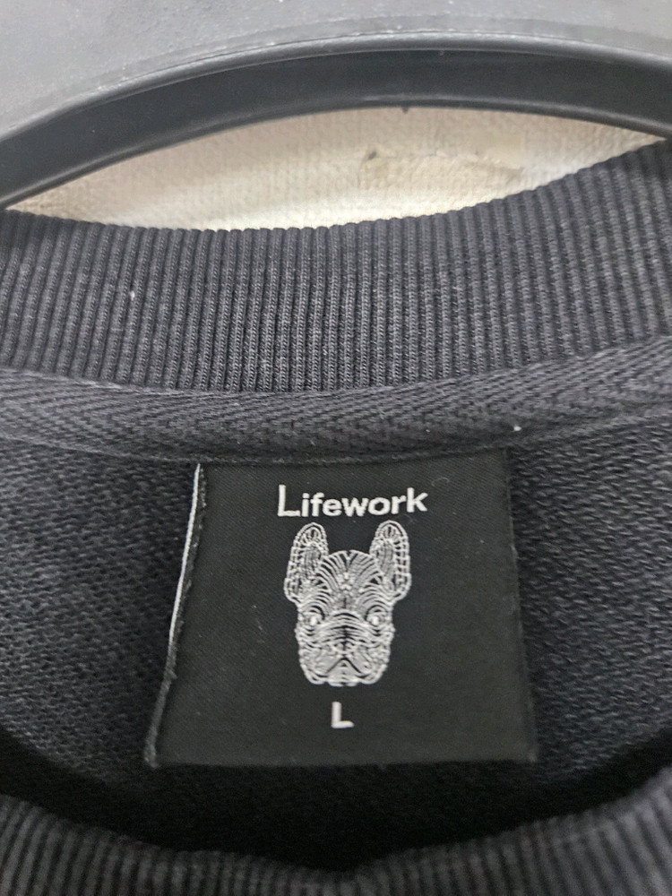 라이프워크 맨투맨 블랙 L 100~105호--2