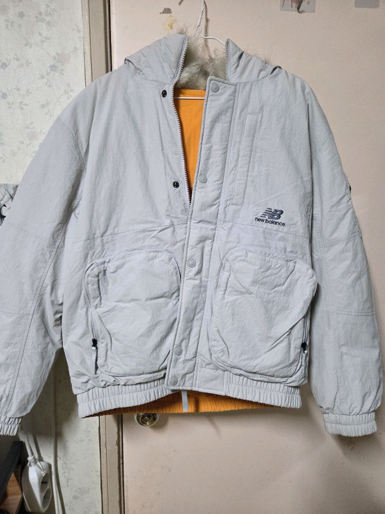 뉴발란스 구스 양면 95사이즈 패딩 팝니다--1