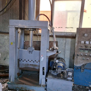 유압절단기 유압작두 이미지