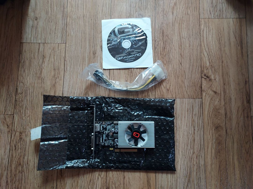 게인워드 GT1030 팝니다. 이미지