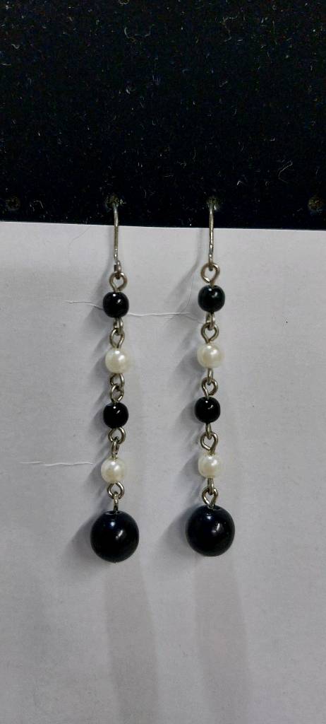 공방 웨딩 하객 귀걸이 빛을 비추면 엄청 반짝여--1