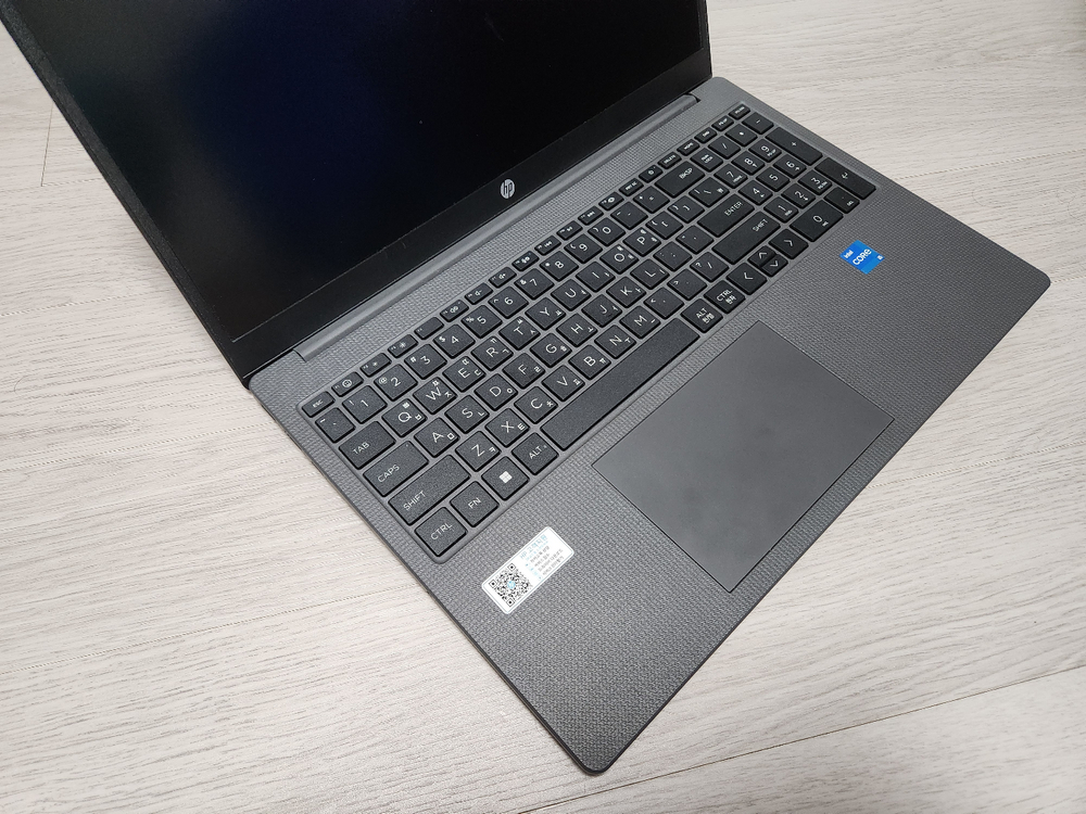 HP 250 G10 i5-1335U 노트북--4
