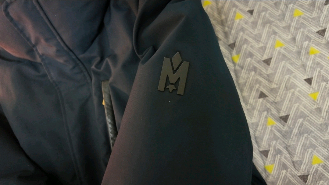 여성 패딩 점퍼--1