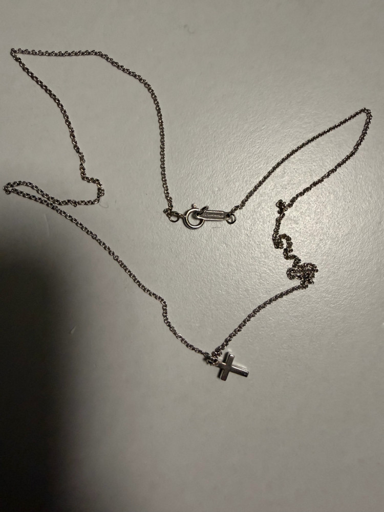 티파니앤코 미니 십자가 다이아 목걸이--2