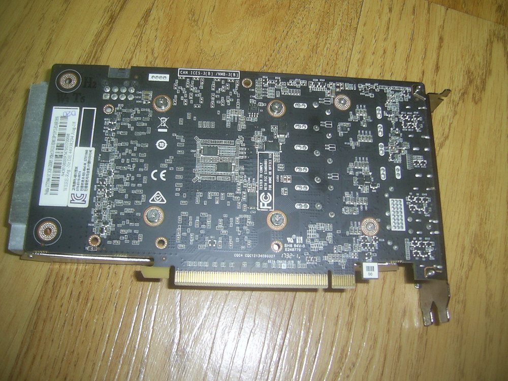 엠이아이씨 GTX 1060-3G 그래픽카드--2