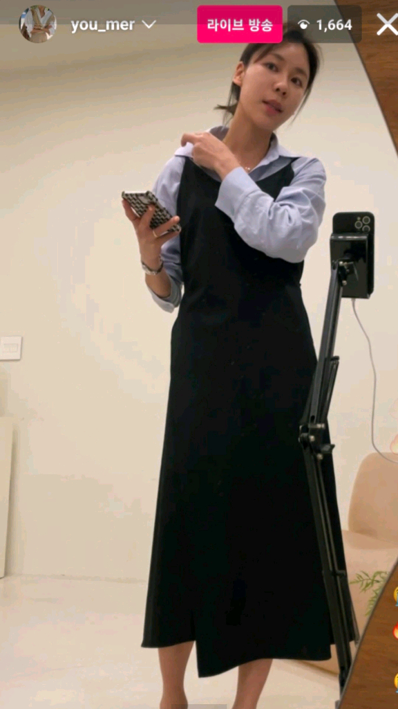 유메르 블라우스 + 르 뷔스티에 원피스 set ( 배송온 비닐 그대로, 새상품 )--4