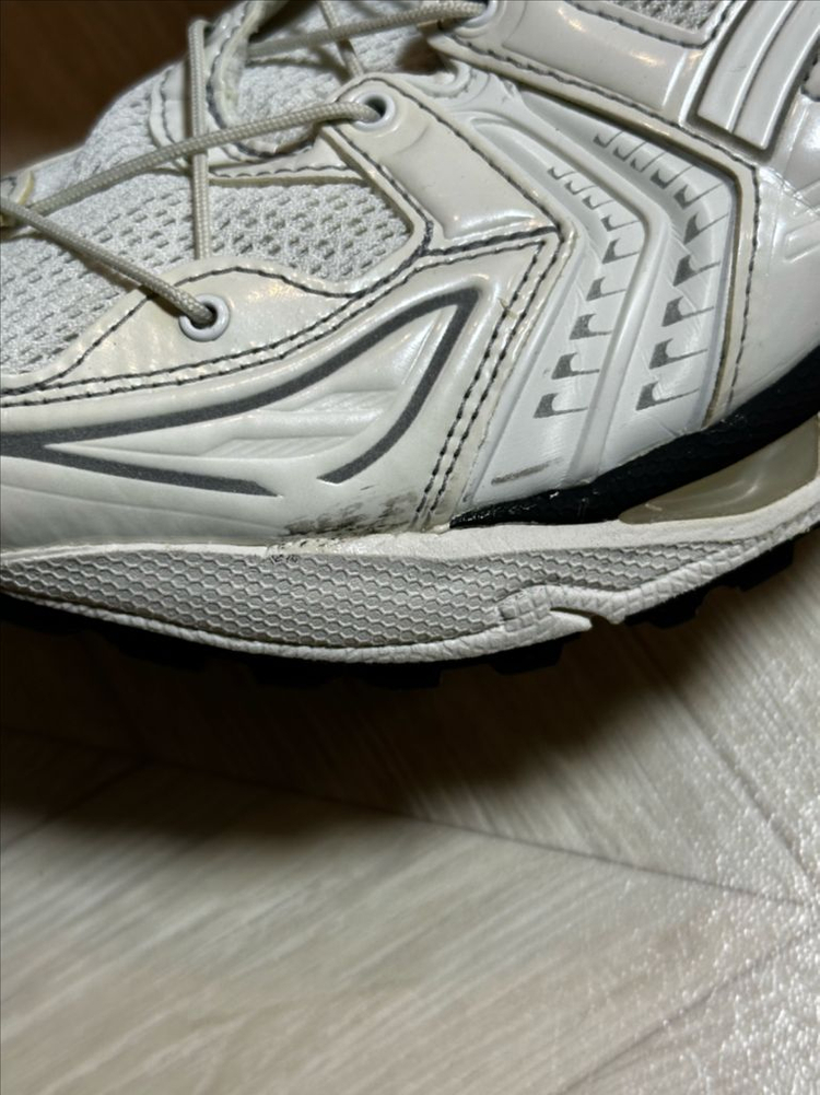 아식스 언어펙티드 젤카야노 14 270 사이즈--3