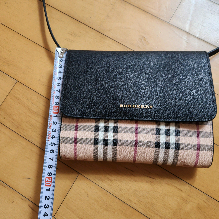 미사용 버버리 크로스백 정품--4