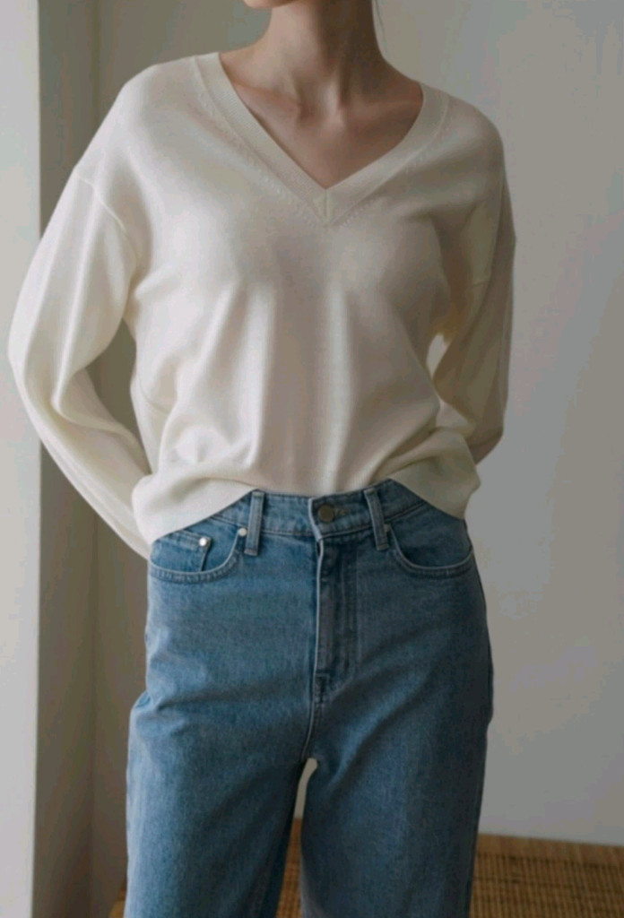 유메르 브이넥 브이 니트 ( 배송 온 비닐그대로, 새상품 )--3