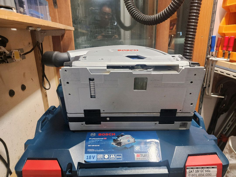 보쉬 플런지쏘 (GKT 18V-52 GC) 베어툴 팝니다. 이미지