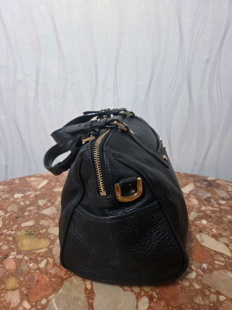 토리버치 소가죽 토트백--2