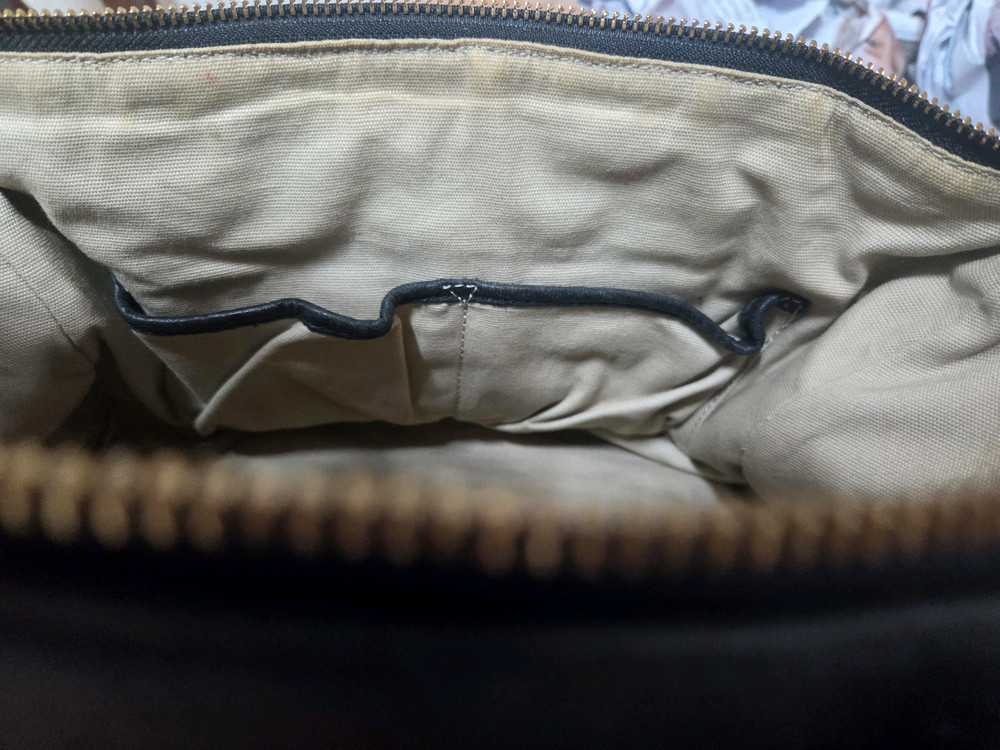 토리버치 소가죽 토트백--6