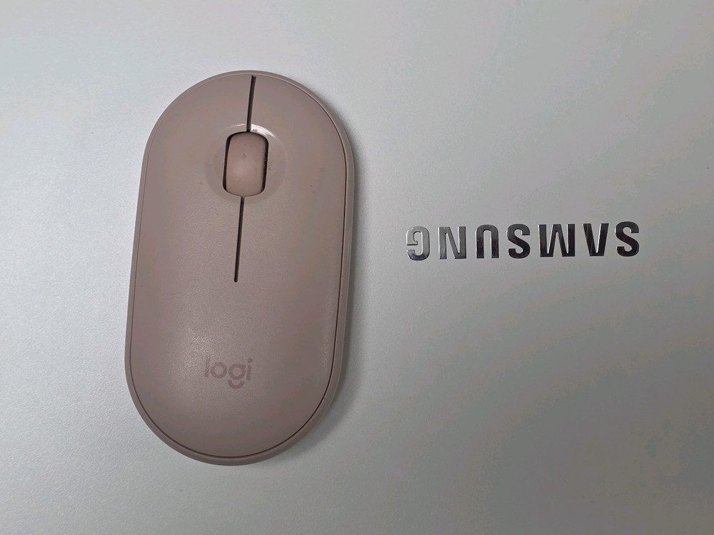 삼성 노트북 i7-7500U (SEC NT900X5N)--4