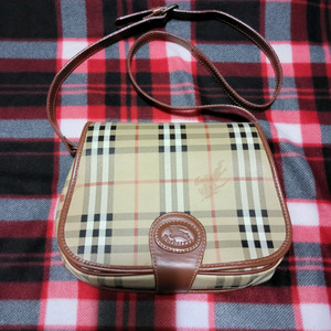 버버리 노바체크 크로스백(정품)