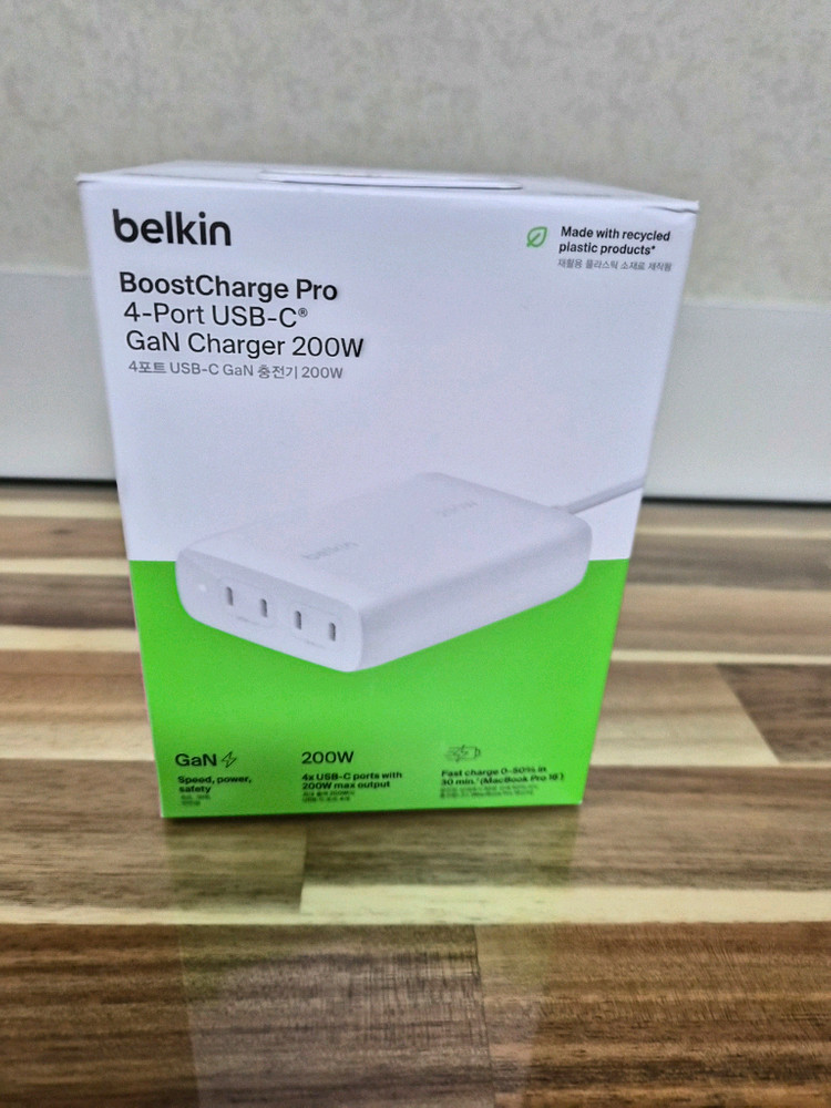 벨킨 부스트업 프로 C타입 4포트 GaN PD 3.1 맥북 충전 PPS 고속 충전기 200W WCH015krWH--1