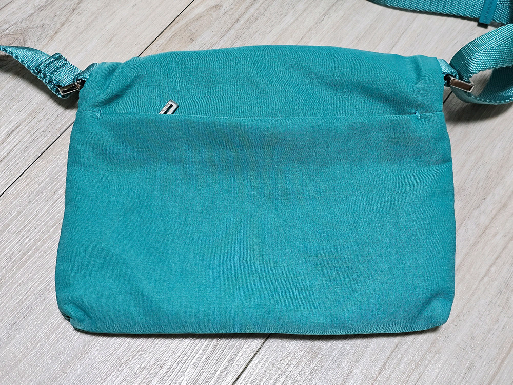 만다리나덕 MISS DUCK 크로스백 5.5만에 팝니다.--2