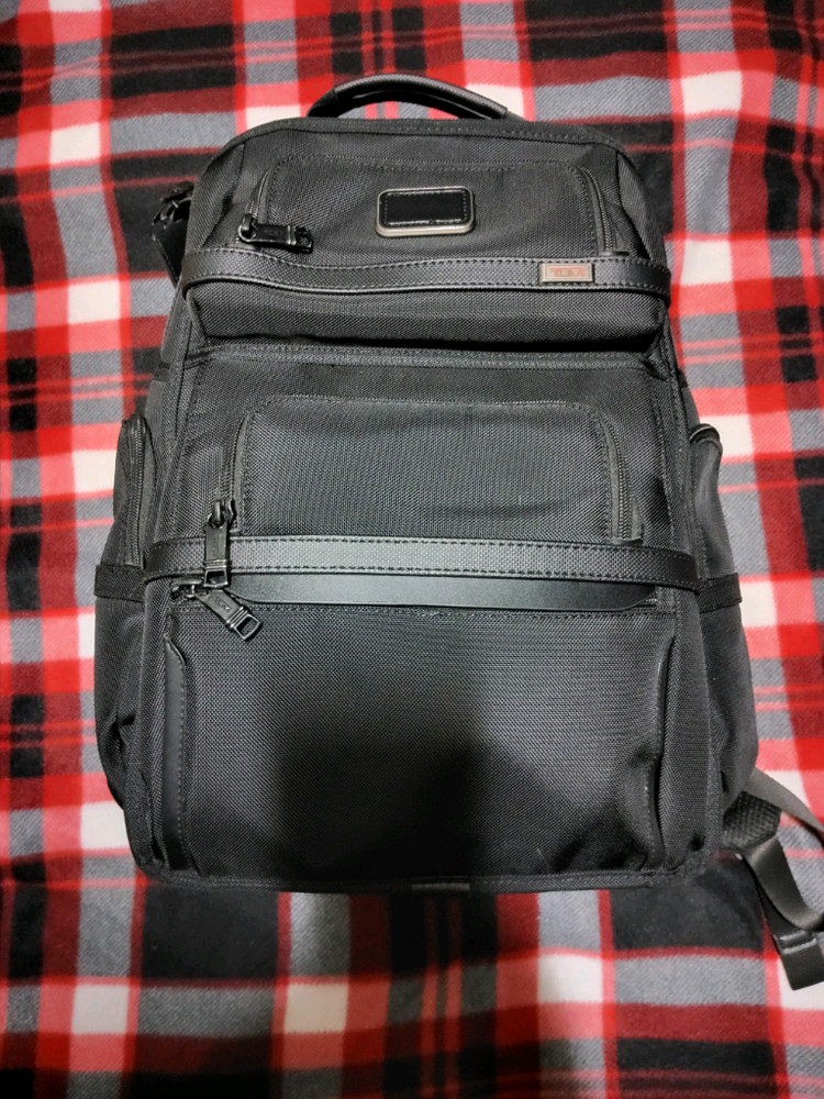 투미 알파브리프 백팩(정품)블랙색상--2