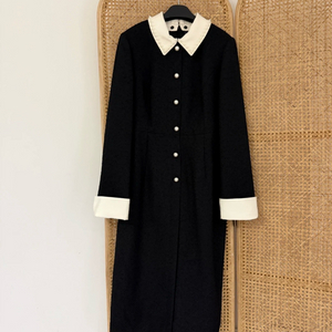 로엠 블랙 배색 카라 롱 원피스 M (시그니처 라인)