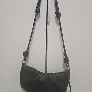 크로와상 소가죽 크로스백