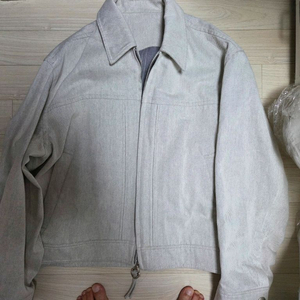 솔리드옴므 정품 크롭 그럭이 카라 심플 자켓 105사이즈