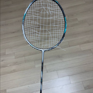 요넥스 아스트록스 88s게임 파손 라켓