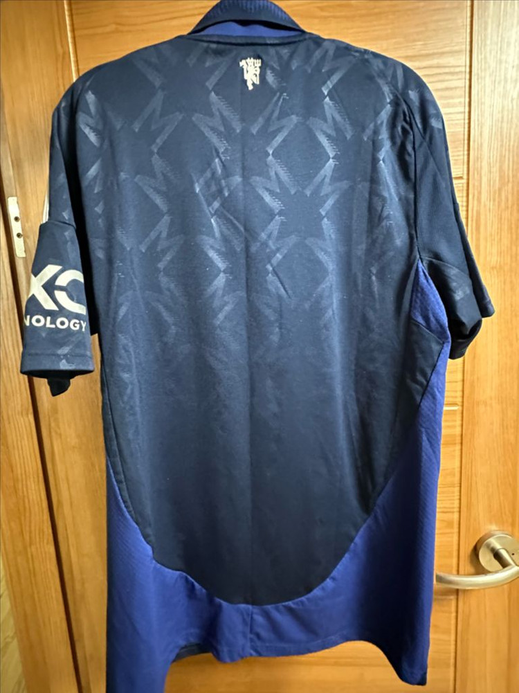 맨유 24/25 어웨이 저지 유니폼 이미지