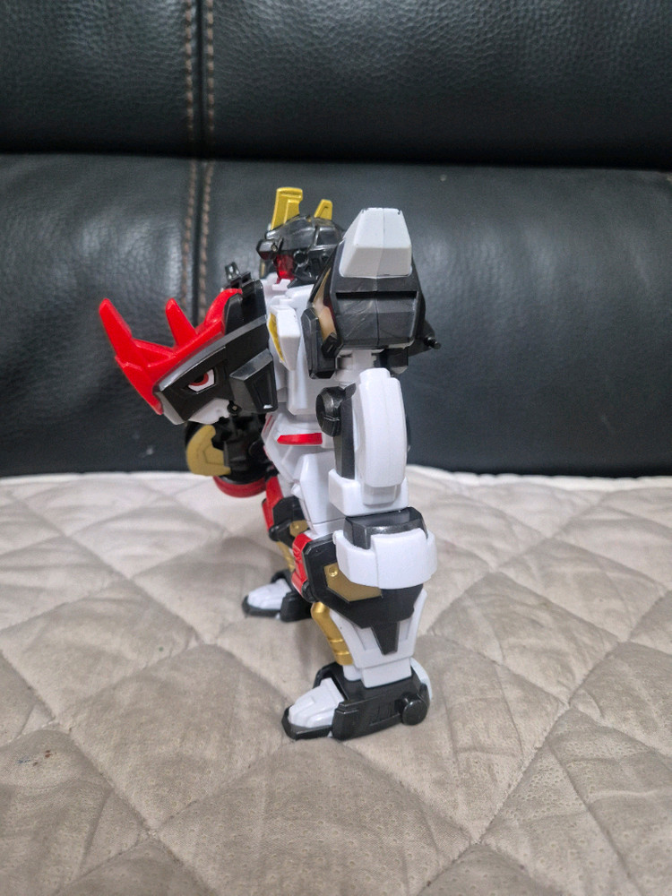 미니특공대 애니멀트론 코라 로봇(무기포함--1