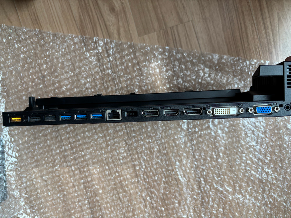 씽크패드 울트라 독 미사용품--1