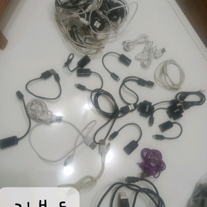 키보드 USB케이블. 19개&키보드 . 일괄. 택포15000원에. 판매