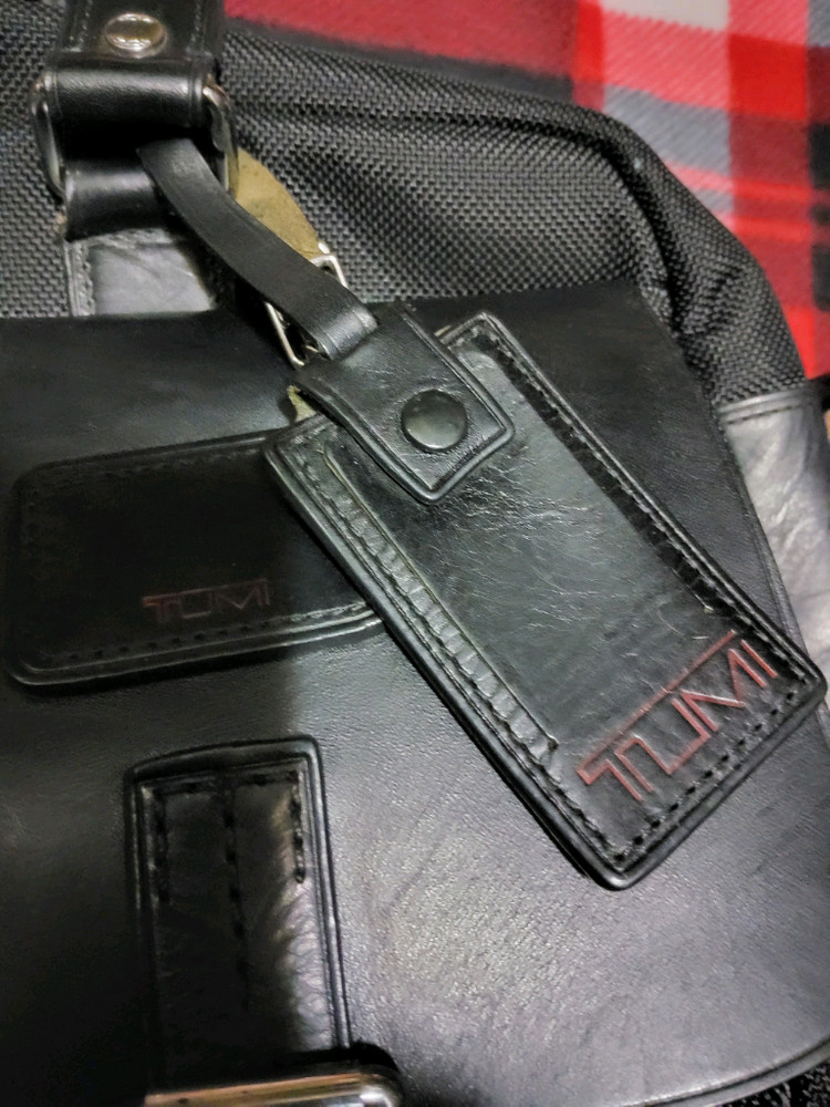 투미 남성가죽서류가방(정품)--3
