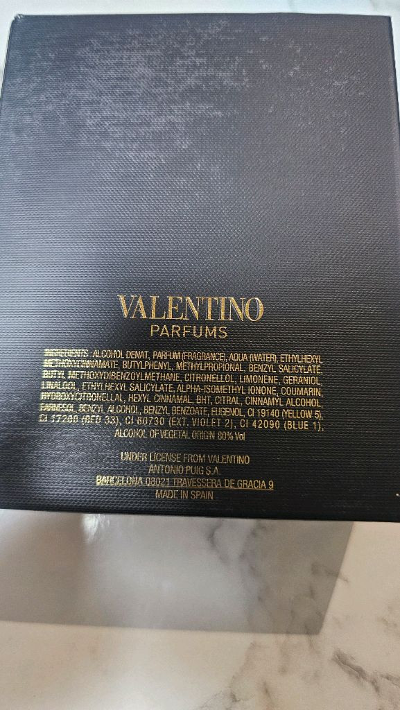 할인 발렌티노 발렌티나 우드 아솔루토 오드퍼퓸 80ml 미개봉 새상품--3
