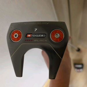 오딧세이 오웍스 블랙 7번 퍼터