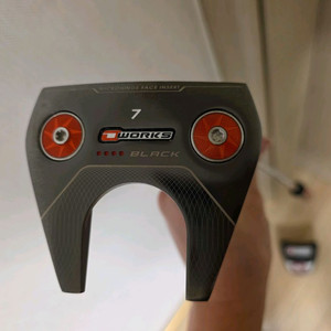 오딧세이 오웍스 블랙 7번 퍼터